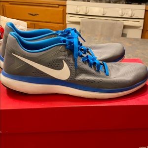 Nike Flex 2016 Run “Grey”